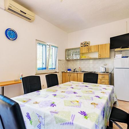 Apartmant Prosika パグ エクステリア 写真