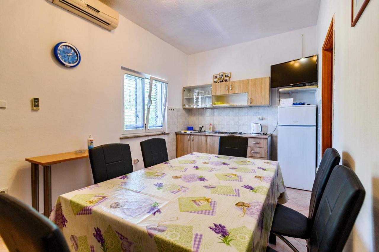 Apartmant Prosika パグ エクステリア 写真