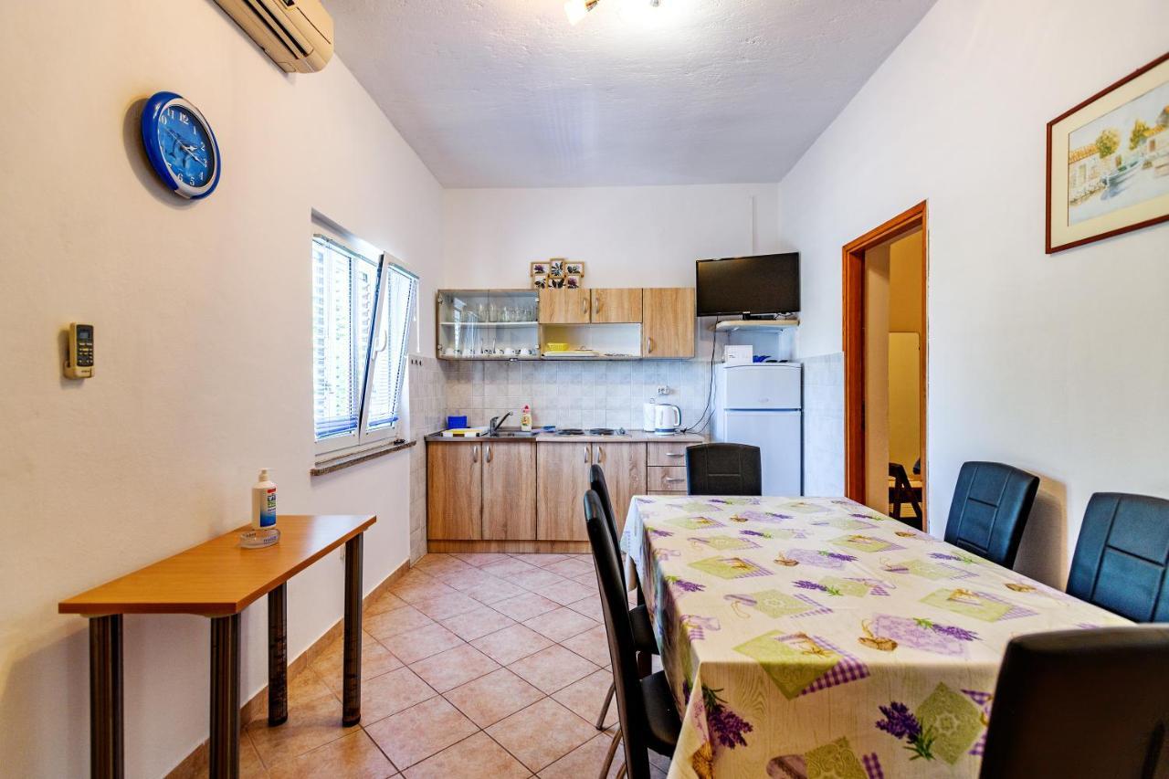 Apartmant Prosika パグ エクステリア 写真
