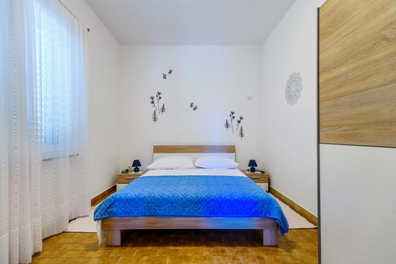 Apartmant Prosika パグ エクステリア 写真