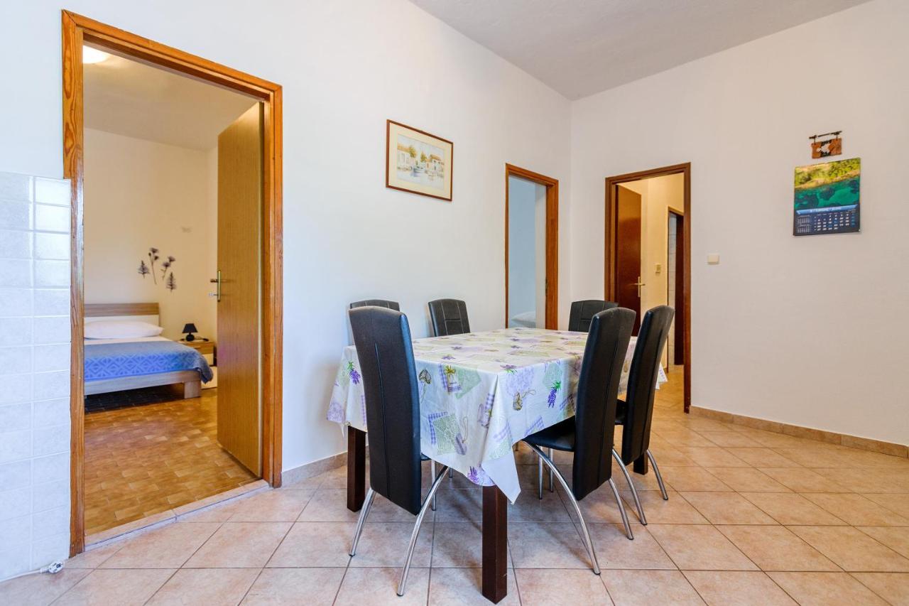 Apartmant Prosika パグ エクステリア 写真